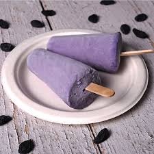 Tangy black current flavored kulfi